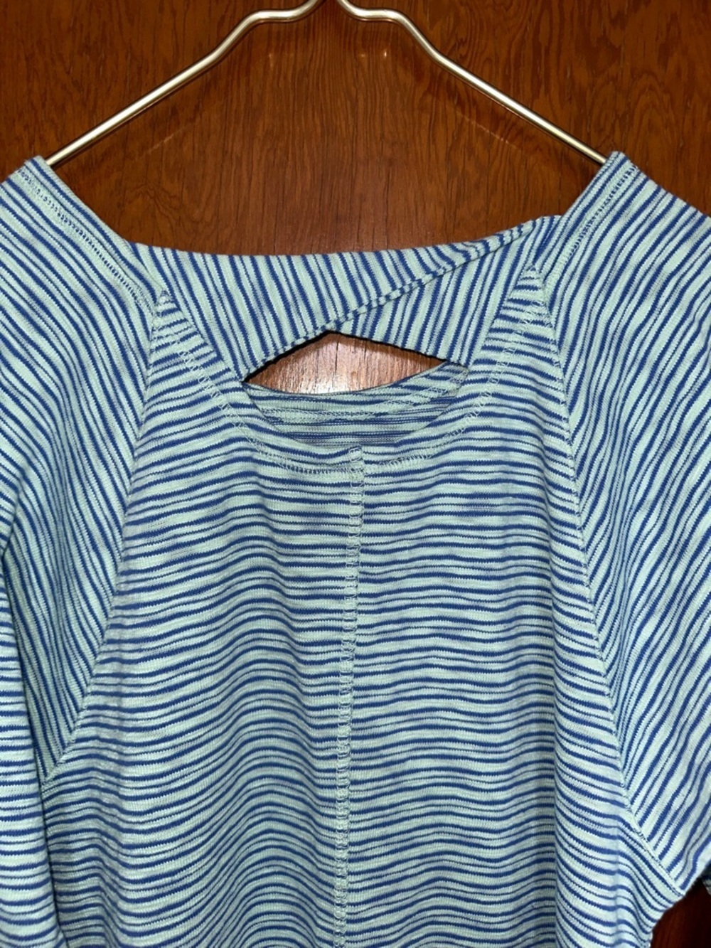T by TALBOTS Women’s LP Blue Striped Knit Pullover Stretch Vacation/Summer Dress - Picture 4 of 5